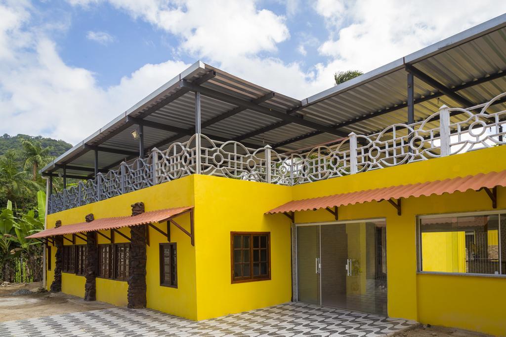 Recanto Da Canela Amarela Hotel Araquari Buitenkant foto