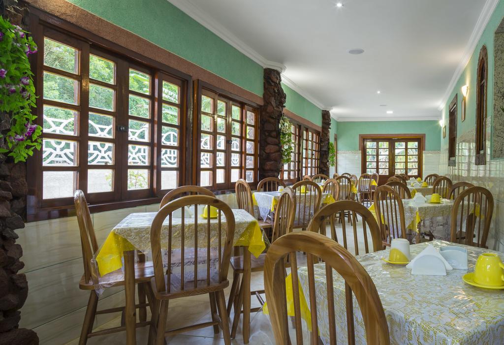 Recanto Da Canela Amarela Hotel Araquari Buitenkant foto